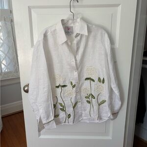 NWOT Bella Tu White With Embroidered Flowers Sequins Button Front Shirt XL